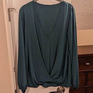 Lush Christon Twist Detail Blouse